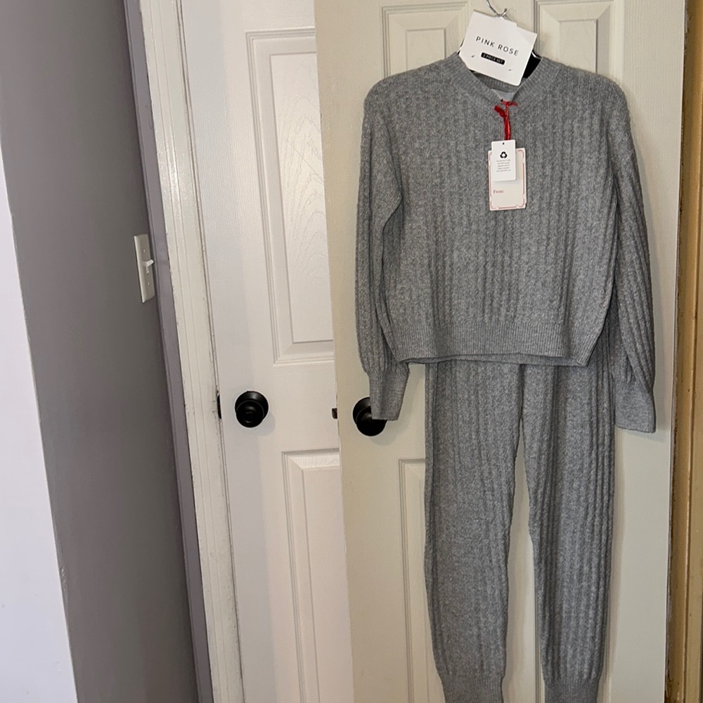 Two piece lounge set